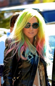 kesha-rainbow-hair-de