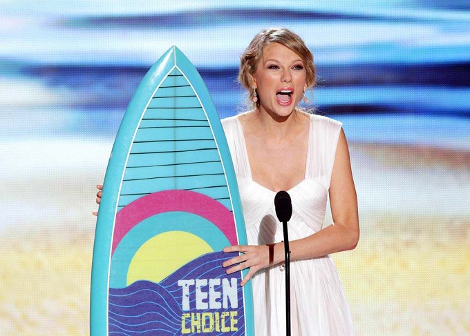 taylor swift teen choice Taylor Swift e Ariana Grande confirmam presença no Teen Choice Awards