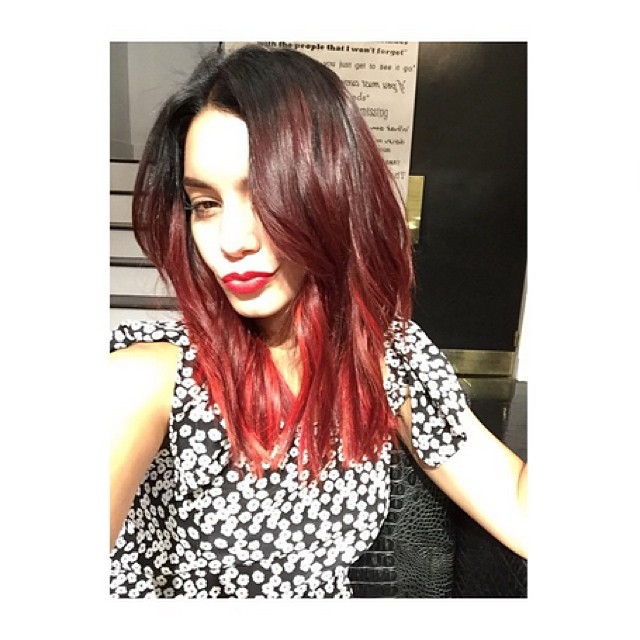 10632095_727781933958407_415895997_n Foto: Vanessa Hudgens pinta o cabelo de vermelho