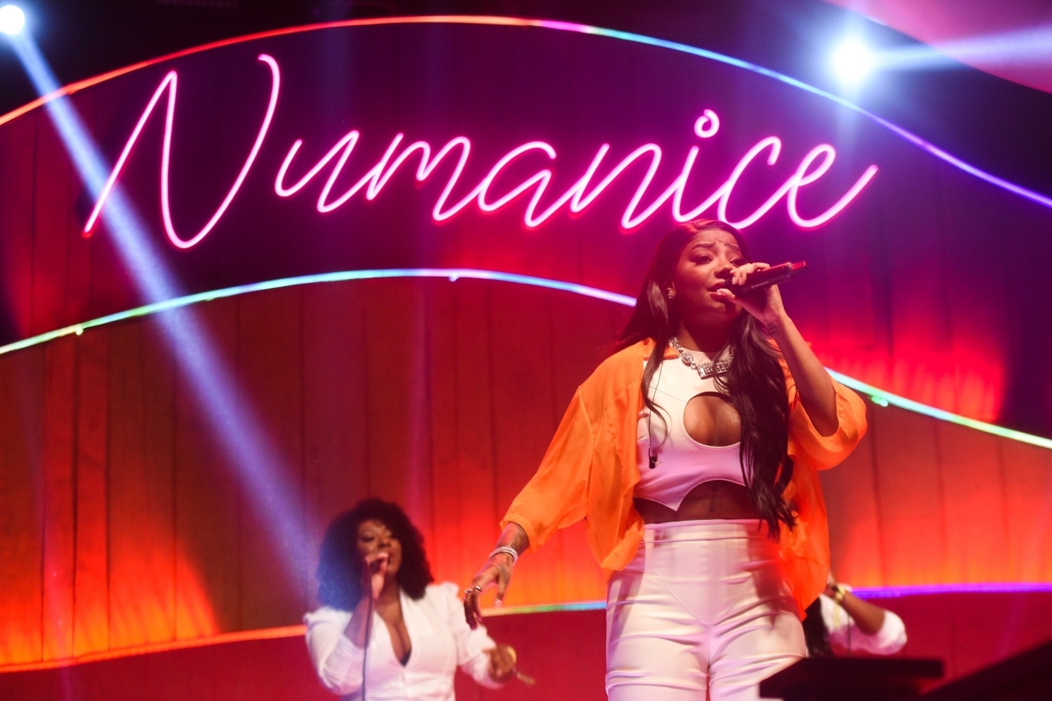 Ludmilla Revela Data De Estreia Da Vers O Ao Vivo Do Numanice