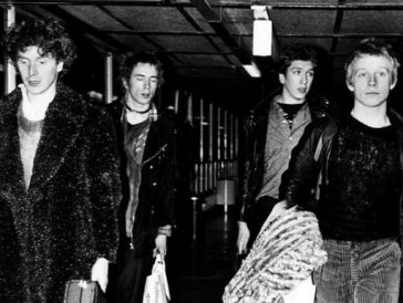 Pistol série que conta a história dos Sex Pistols estreia amanhã