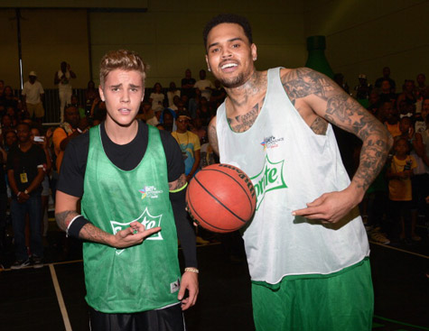 Jogador de basquete da NBA teria expulsado Justin Bieber de café