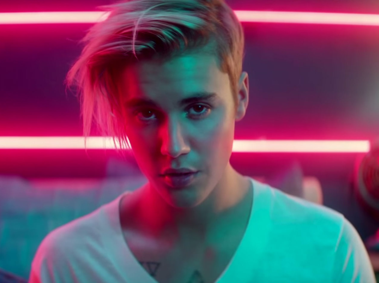Why do you mean. Justin Bieber 2022. Джастин Бибер what do you mean. Justin Bieber 2015. Justin Bieber what do you mean фото.