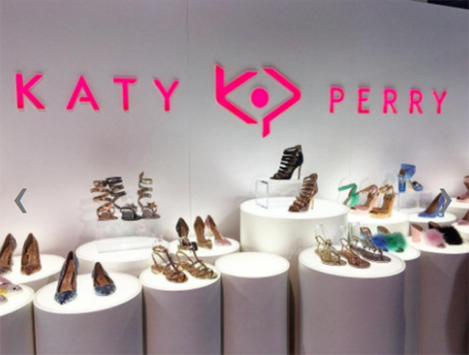 katyPerry-Footwear-2