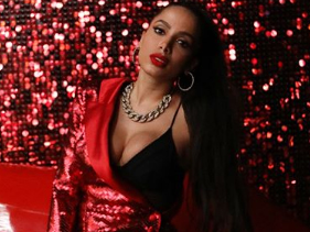 Anitta revela trecho de próximo single e conta detalhes da canção