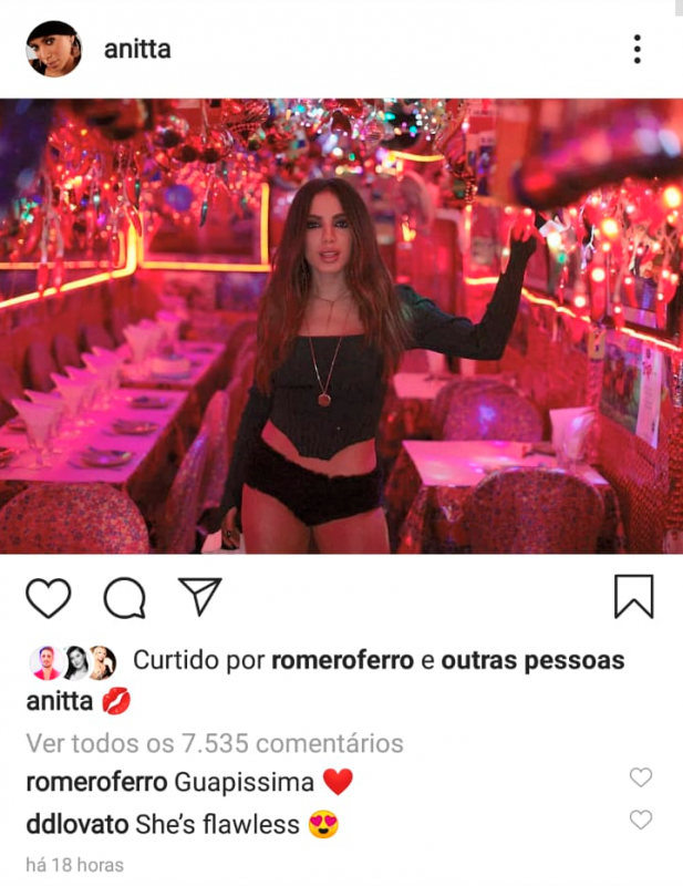 Print Anitta Demi Lovato