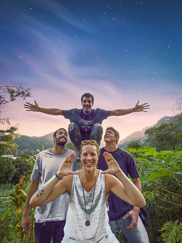 A banda Fuze gravou o clipe de "Sonho" em um sítio em Teresópolis, região serrana do Rio de Janeiro (Foto: @fbvasconcellos)