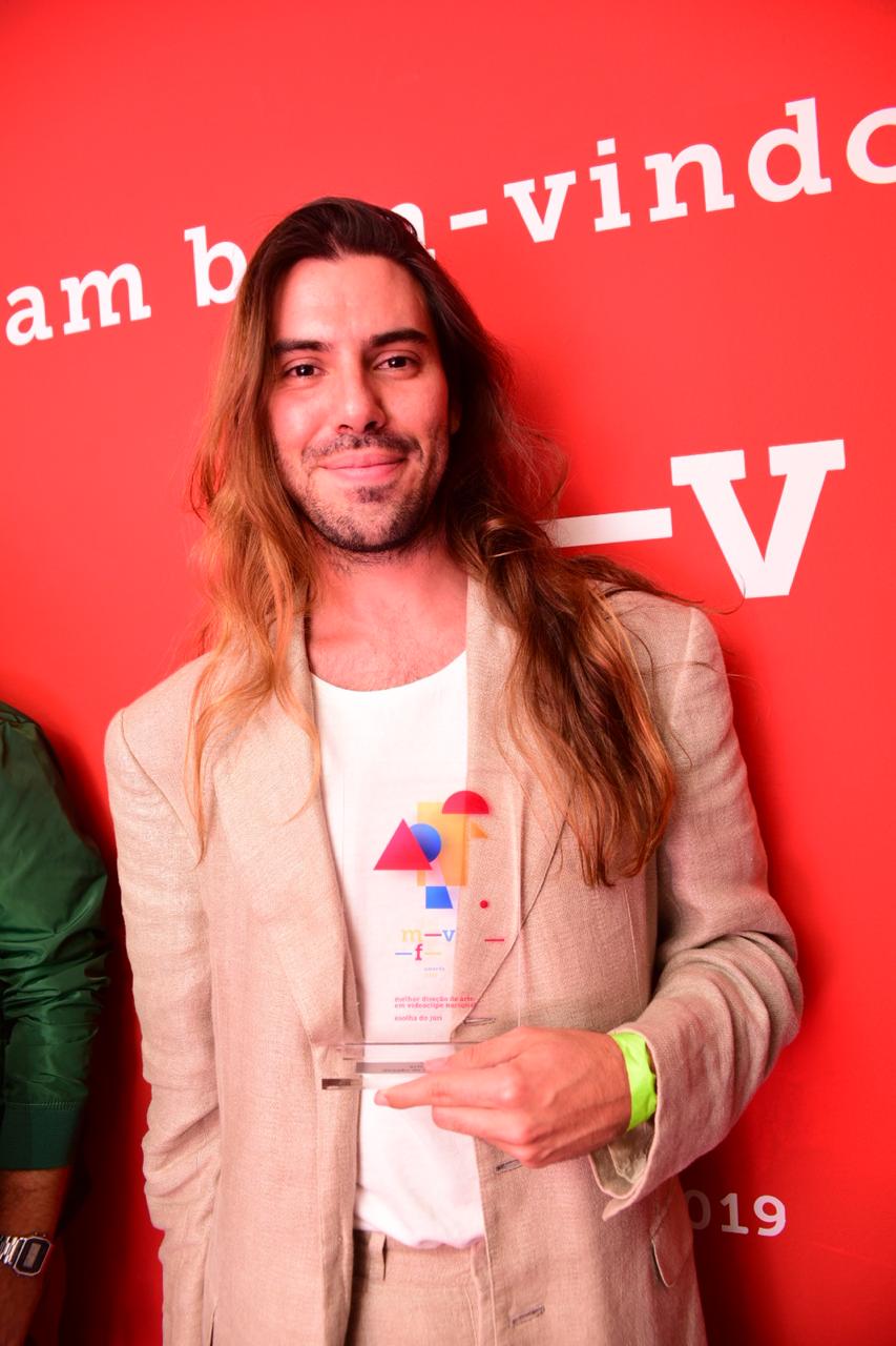 Além do BMVA, o diretor Ítalo Matos também foi o vencedor da categoria "Melhor Direção" no Music Video Festival Awards de São Paulo em 2019 - mais uma vez por "Diaba". (Foto: Fernanda Tiné)