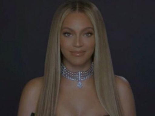 Beyoncé discursa ao receber Prêmio Humanitário no BET Awards 2020
