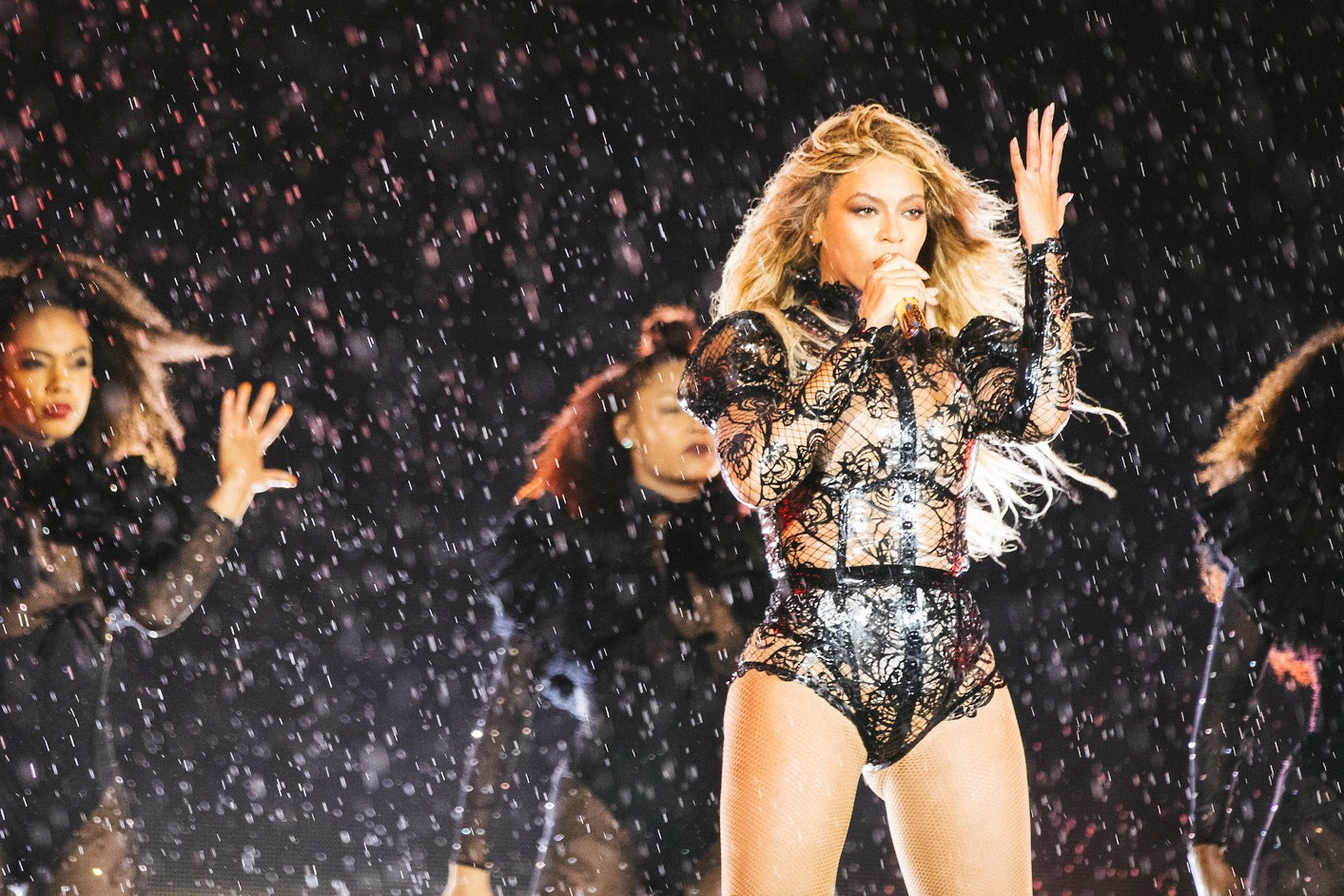 Beyoncé: "BLACK PARADE" estreia nas paradas do Spotify