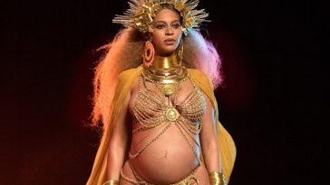Beyoncé se apresentou no Grammy 2017 como uma verdadeira Oxum, a deusa da fertilidade (Créditos: Courtesy of Beyoncé)