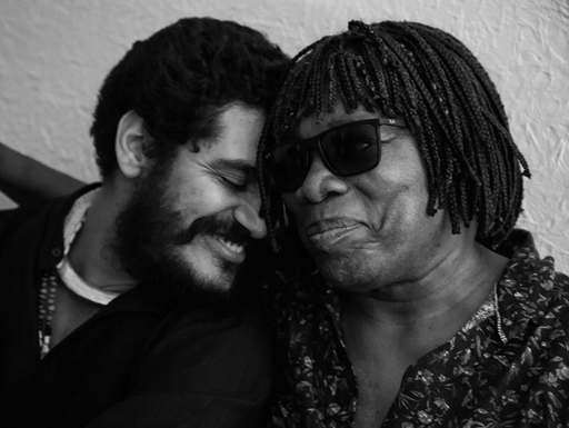 Milton Nascimento e Criolo estarão no 'Conversa com Bial' desta quarta (Foto: Fred Slewerdt)