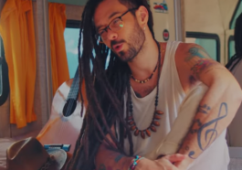 POPline A Capella: Gabriel Elias homenageia Edu Ribeiro fazendo cover do clássico reggae "Me Namora" (Foto: Reprodução/YouTube)