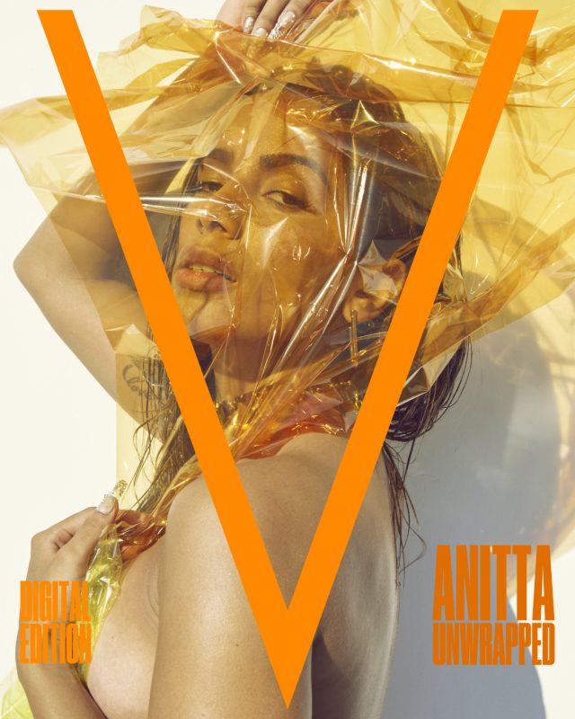 Anitta V Magazine