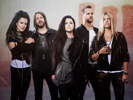 Evanescence está de volta com o novo single "The Game Is Over" (Foto: P.R.Brown)