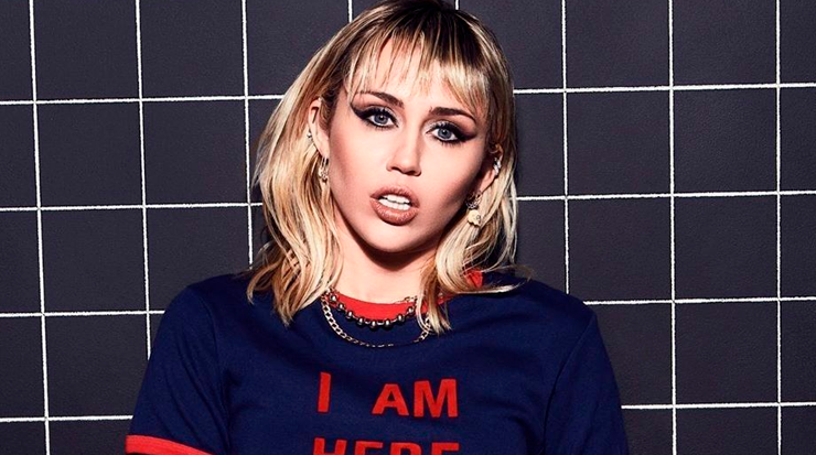 Miley Cyrus mostra trecho de novo single em live no Instagram