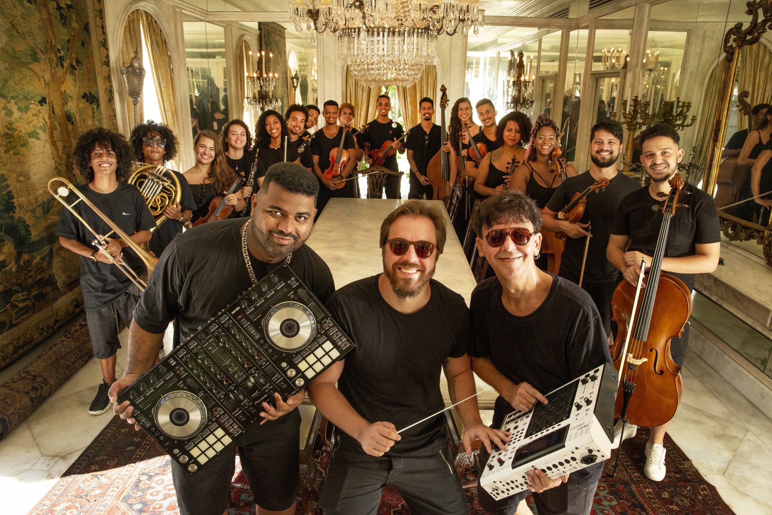 Após show no Rock in Rio, Funk Orquestra realiza segundo show de sua história na Cidade das Artes. Foto: Marcelo Tabach