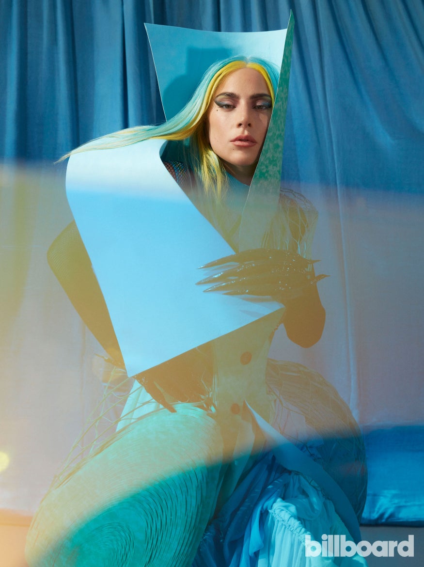 Lady Gaga é a capa da revista Billboard de setembro. Foto: Djeneba Aduayom