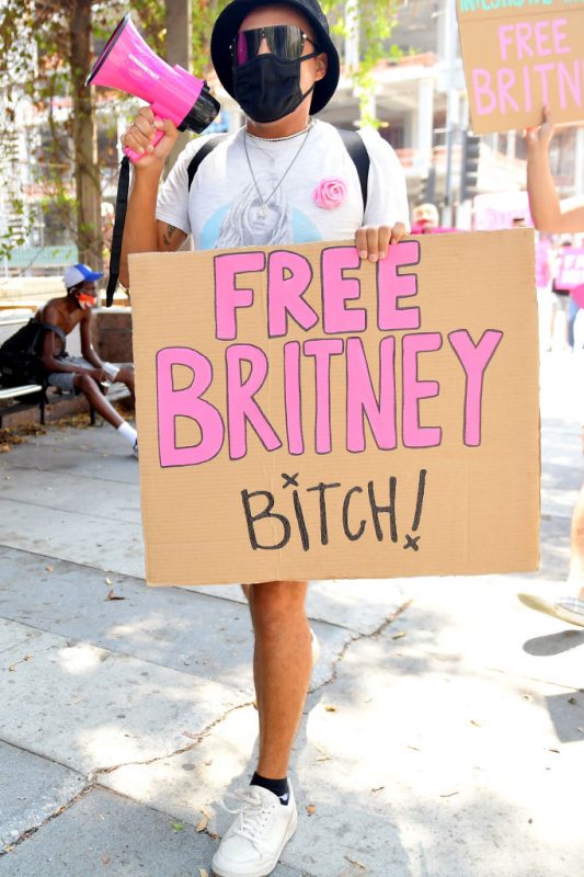 Britney Spears aprecia apoio dos fãs no #FreeBritney, diz advogado