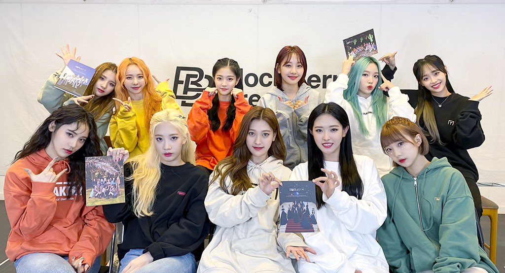 Loona Faz Comeback Triunfal Com O Mini álbum “12 00” E O Mv “why Not” Popline