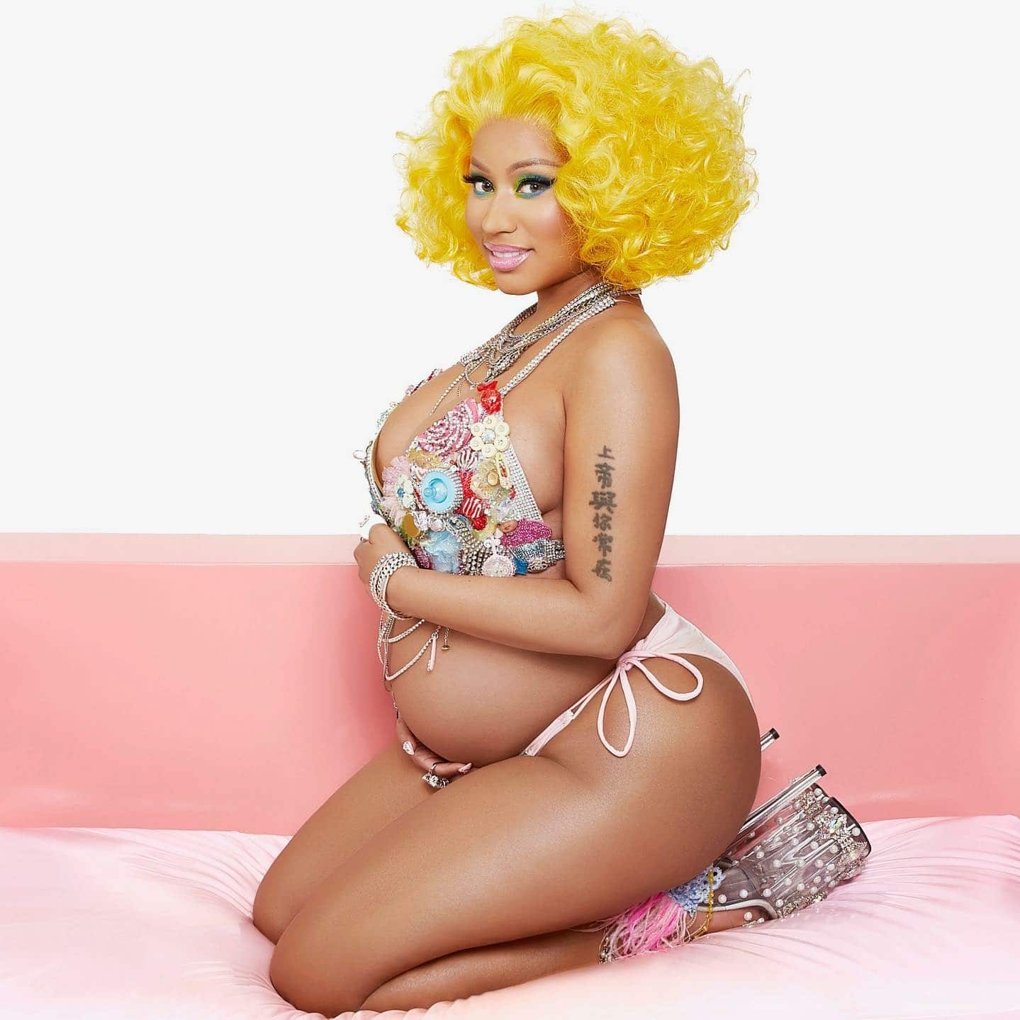 Nicki Minaj dá a luz a bebê em Los Angeles, diz site