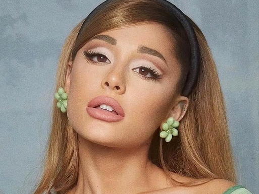 Fãs de Ariana Grande se chocam com tradução de "34+35"