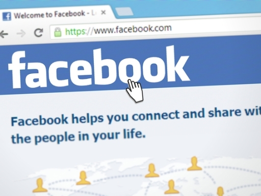 Facebook bloqueia notícias na Austrália