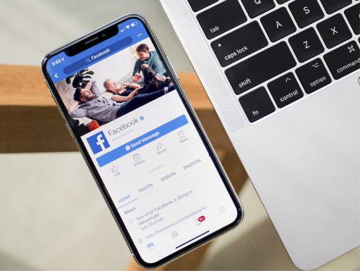 Após polêmica na Austrália, Facebook aceita pagar por notícias