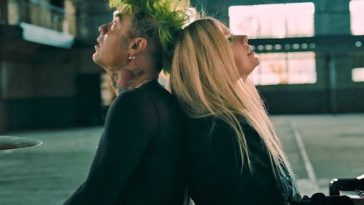 Suposto namorado novo de Avril Lavigne tatua nome dela na nuca