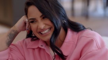 Demi Lovato revela parceria presente no álbum novo