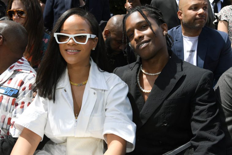 A$AP Rocky fala do namoro com Rihanna: "abençoado"