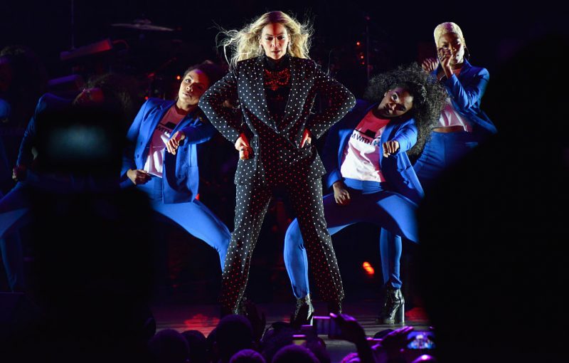 Mãe de Beyoncé nega que cantora sofra de ansiedade