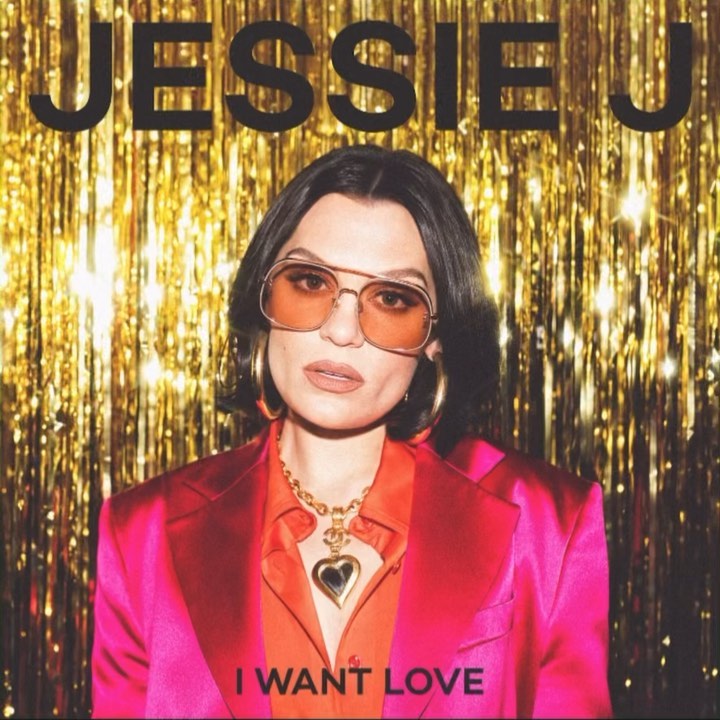 Jessie J vai lançar música: "estou de volta!"