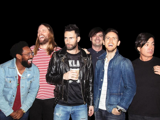 "O máximo que você pode esperar do Maroon 5 é o esquecimento", diz Pitchfork