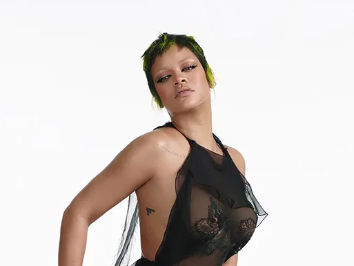 Rihanna cria sua própria capa para Vogue Itália