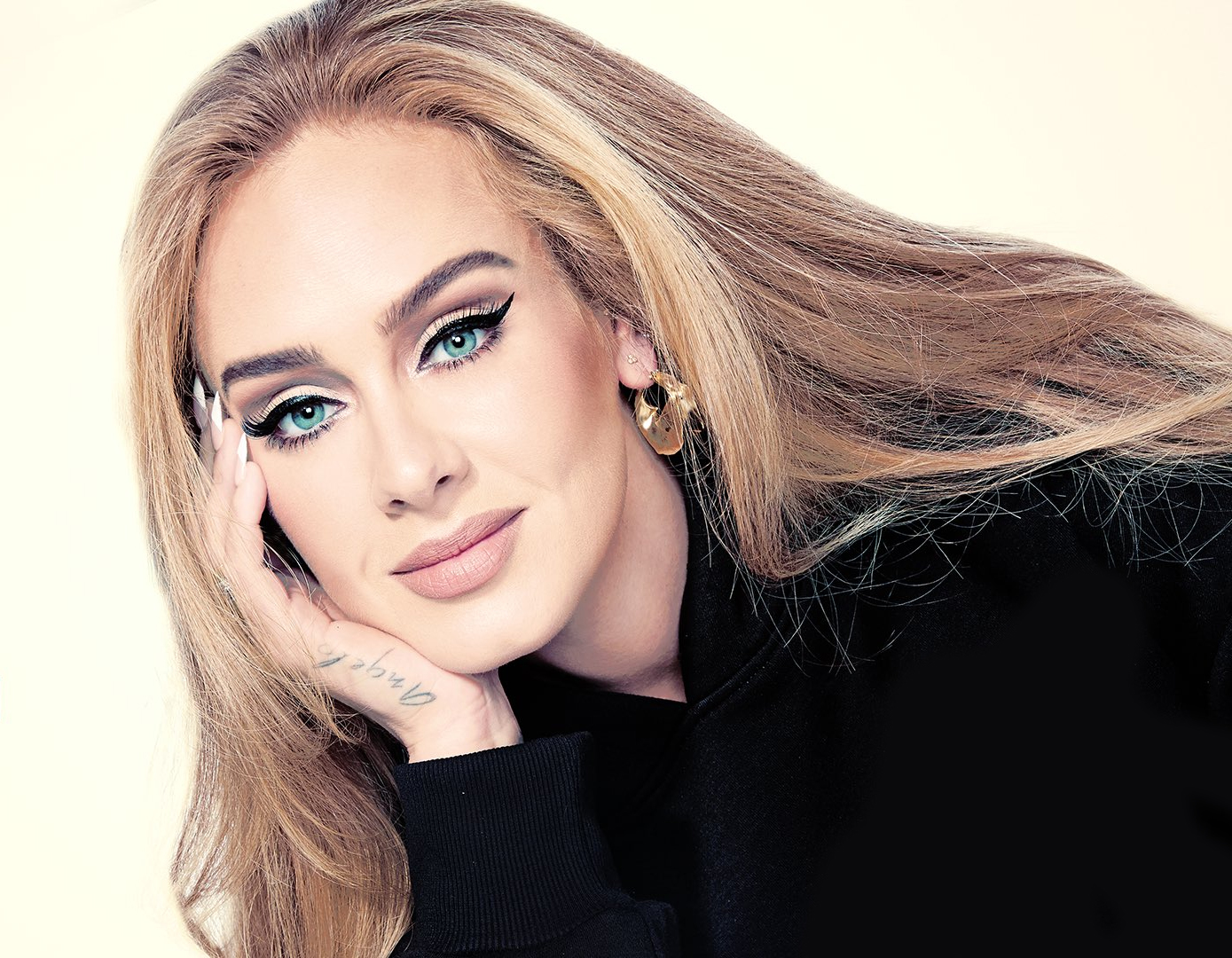 Álbum da Adele "está muito próximo", diz revista