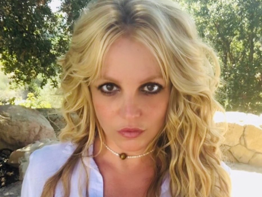 Britney Spears faz novo desabafo na Internet