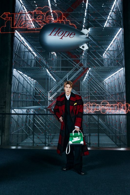 BTS: veja fotos individuais dos caras para Louis Vuitton