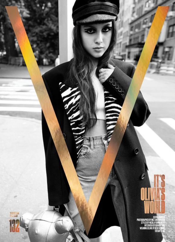 Olivia Rodrigo é capa da revista V - o mundo é dela