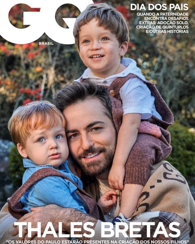 Thales Bretas, viúvo de Paulo Gustavo, é capa da GQ com os filhos