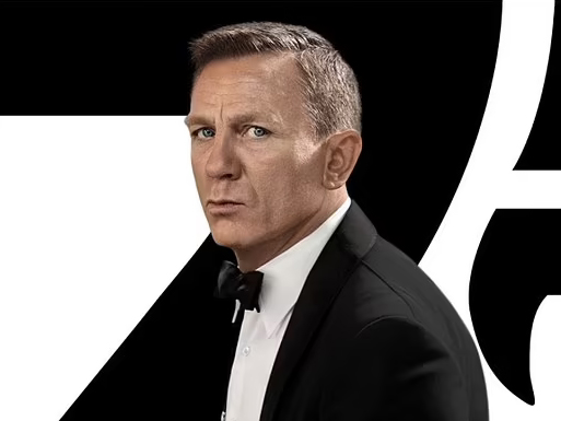 007: Ben Whishaw quer James Bond gay
