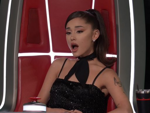 The Voice USA: Veja a reação de Ariana Grande com performance de "pov"