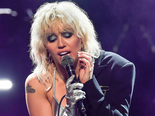 Forbes sobre Miley Cyrus - estrela do rock de alto nível