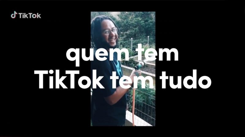 TikTok lança campanha #QuemTemTikTokTemTudo com Emicida