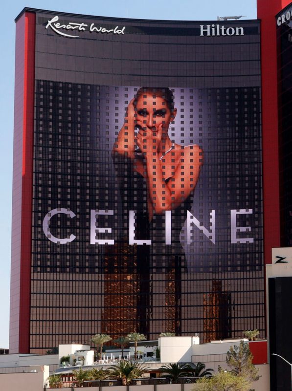 Céline Dion adia retorno da residência em Las Vegas por problemas de saúde: "coração partido"
