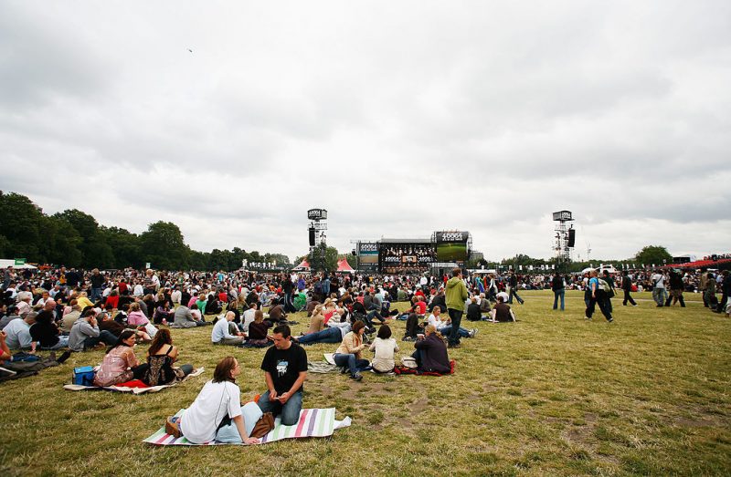 Adele anuncia show a céu aberto em parque de Londres