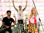 Novo álbum: Avril Lavigne anuncia performance do 1º single