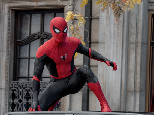 Homem-Aranha: Tom Holland avisa que filme "não é divertido"