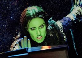 Wicked: Idina Menzel parabeniza Cynthia Erivo e Ariana Grande