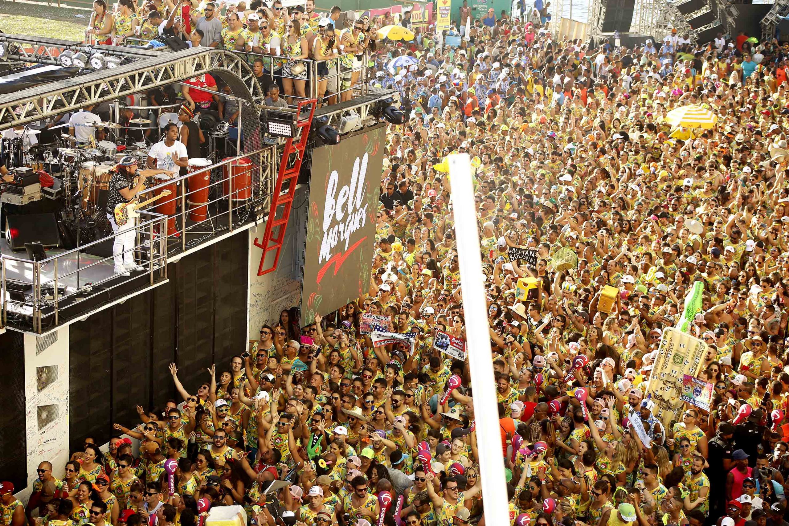 Cantor Bell Marques no Carnaval de Salvador 2020